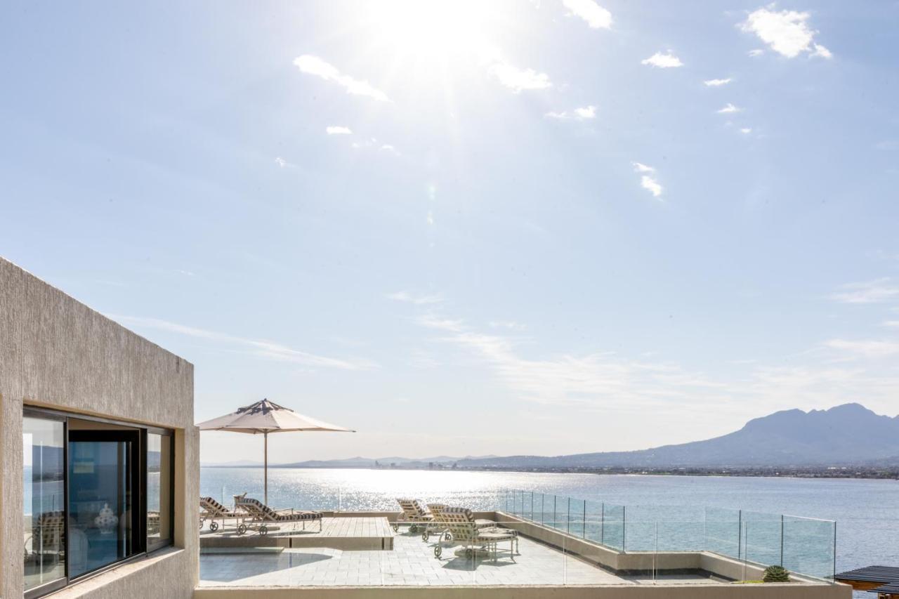 Oceana Palms Luxury Guest House กอร์ดอนส์เบย์ ภายนอก รูปภาพ
