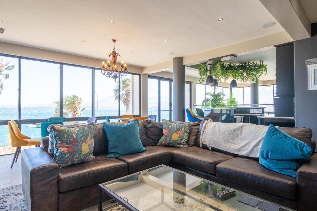 Oceana Palms Luxury Guest House กอร์ดอนส์เบย์ ภายนอก รูปภาพ