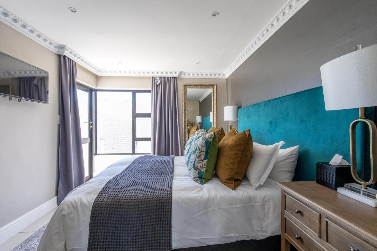 Oceana Palms Luxury Guest House กอร์ดอนส์เบย์ ภายนอก รูปภาพ
