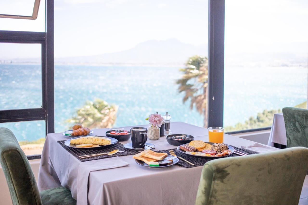 Oceana Palms Luxury Guest House กอร์ดอนส์เบย์ ภายนอก รูปภาพ